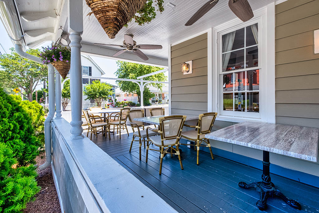 outdoorseating